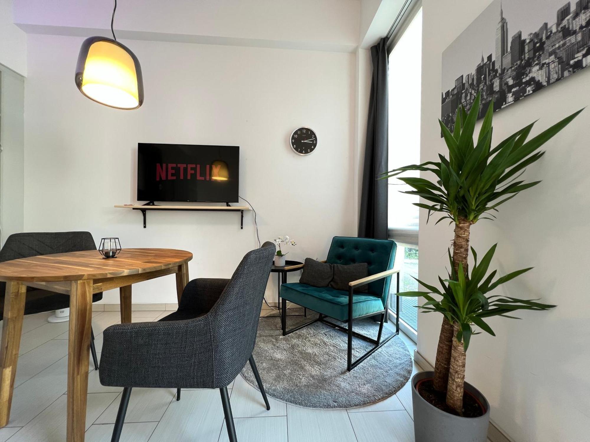 The East Apartment By Rabe - Netflix & Coffee & Parkplatz 卡尔斯鲁厄 外观 照片